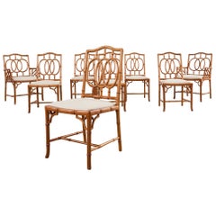 Conjunto de ocho sillas de comedor chinas Chippendale de imitación de bambú y olmo