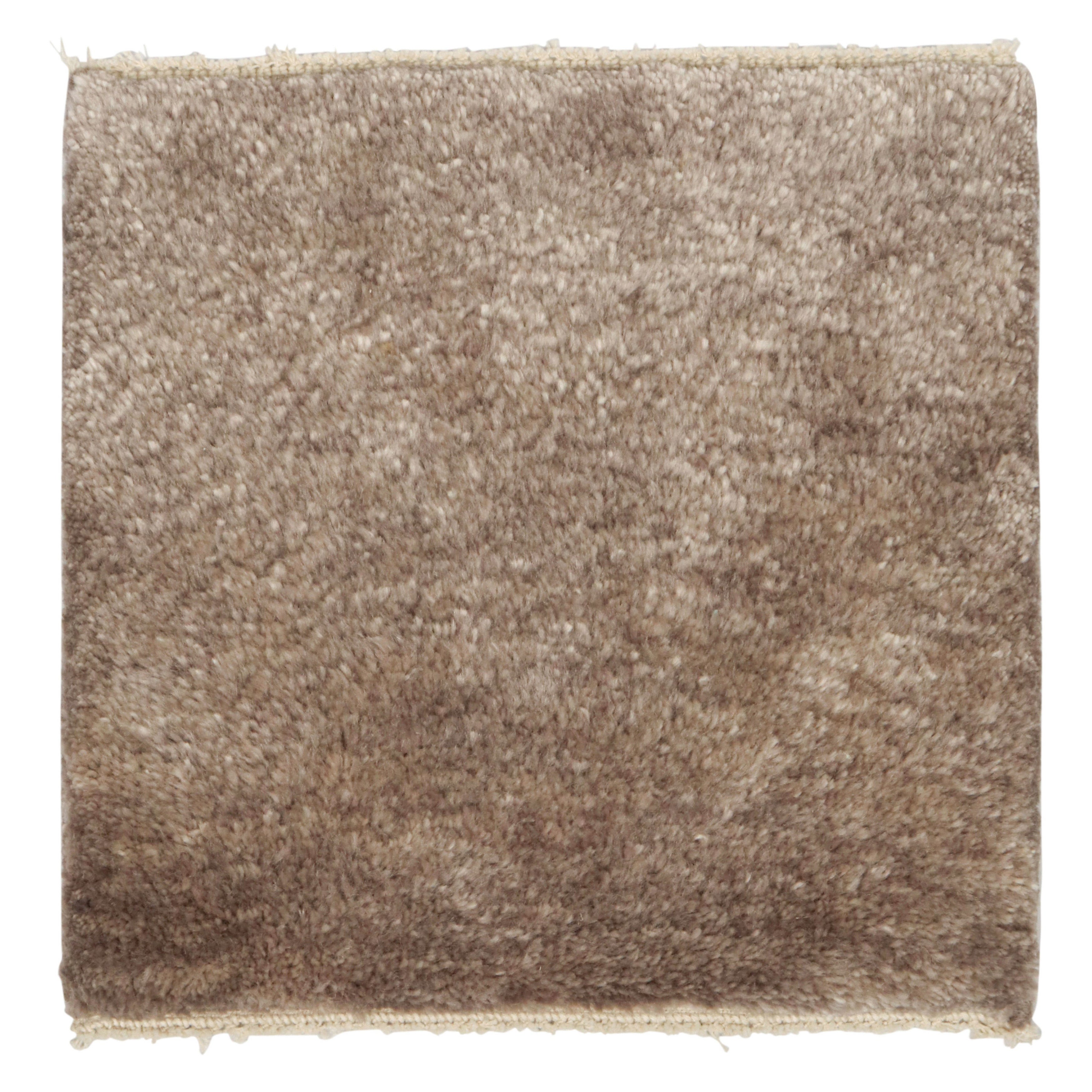 Rug & Kilim's Lush Mohair Custom Rug Sample in monochromatischen Beige-Braun-Tönen