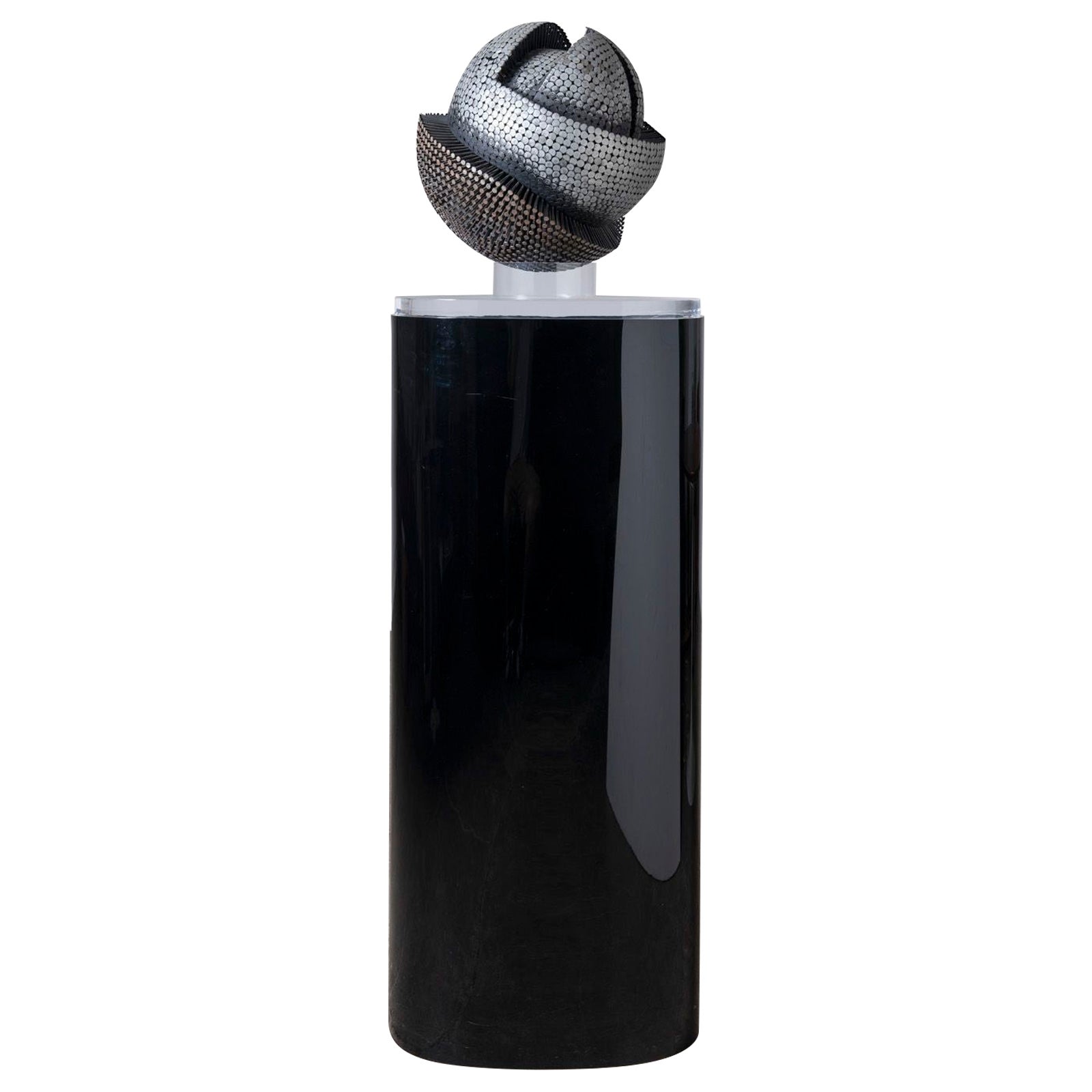 David Partridge Omnidirectional Brutalist Nail Sculpture on Illuminated Pedestal For Sale