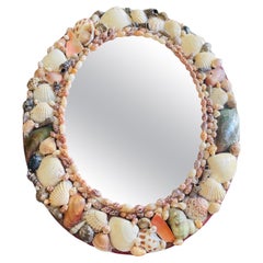 Miroir ovale vintage en forme de coquillage