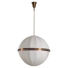 Josef Hoffmann e il lampadario di seta e ottone della Wiener Werksaette