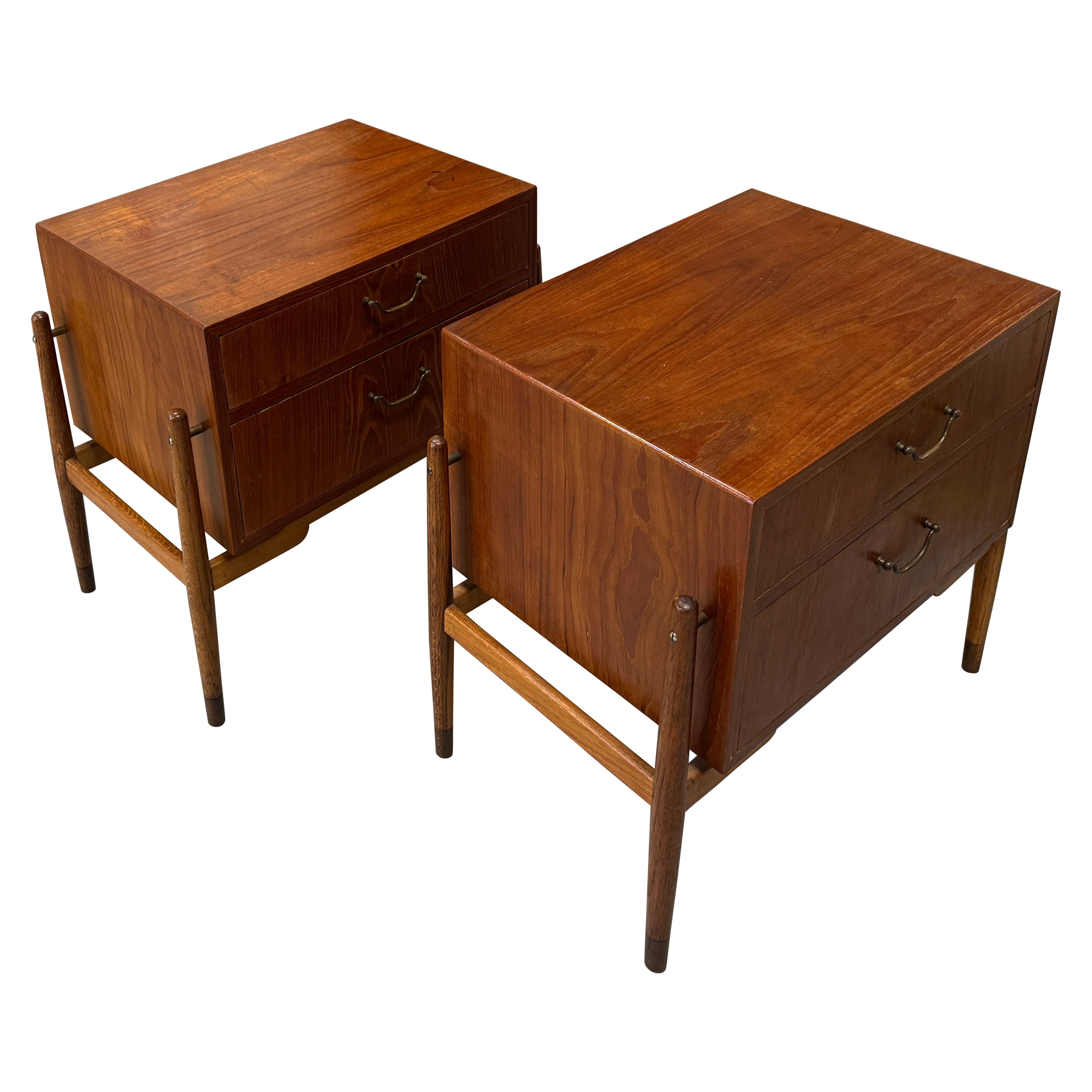 Sculptural pair of  Teak Nighstands