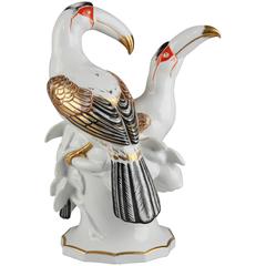 Art Deco Porcelaine Sculpture of Two Toucans