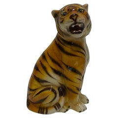 Statua di tigre da tavolo in ceramica Alcobaca Portogallo Hollywood Regency Vintage 1970s