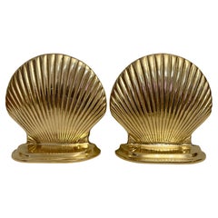 Sujetalibros de concha de almeja de latón vintage