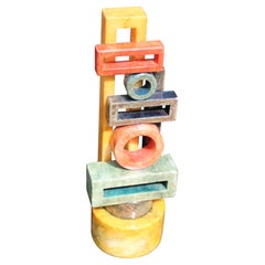 Escultura de mármol de color Abstracto Italia 1960 figuras geométricas