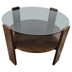 Table basse ronde en bois et verre fumé des années 1970