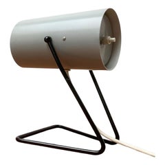 Lampada da tavolo minimalista di metà secolo, anni '60