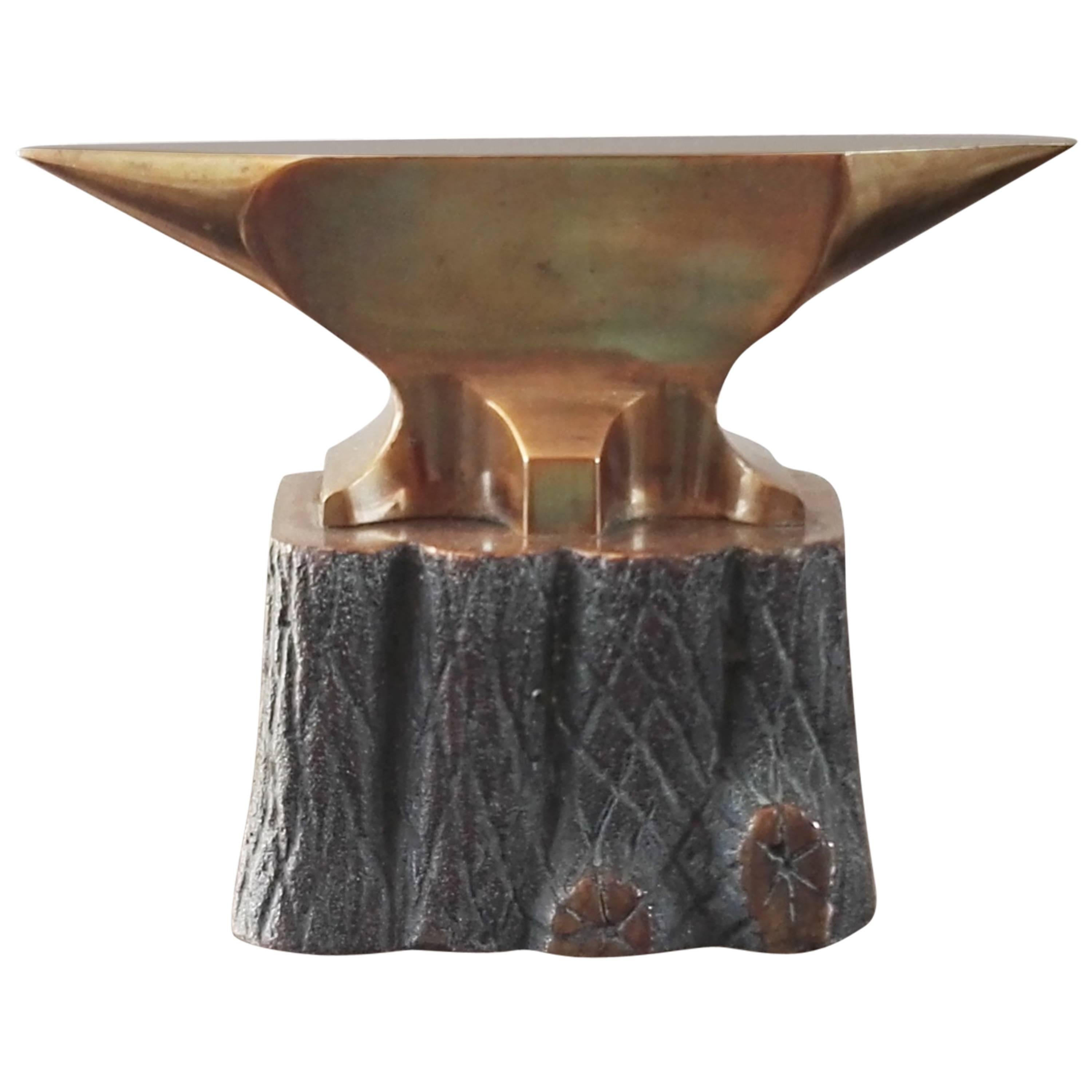 Exceptional Solid Bronze Anvil Shaped Sculpture Paperweight, France, 1960s