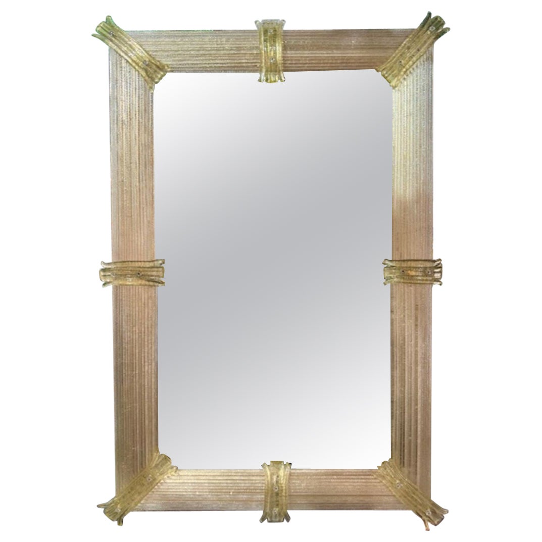 Miroir moderne de Murano en verre torsadé or clair