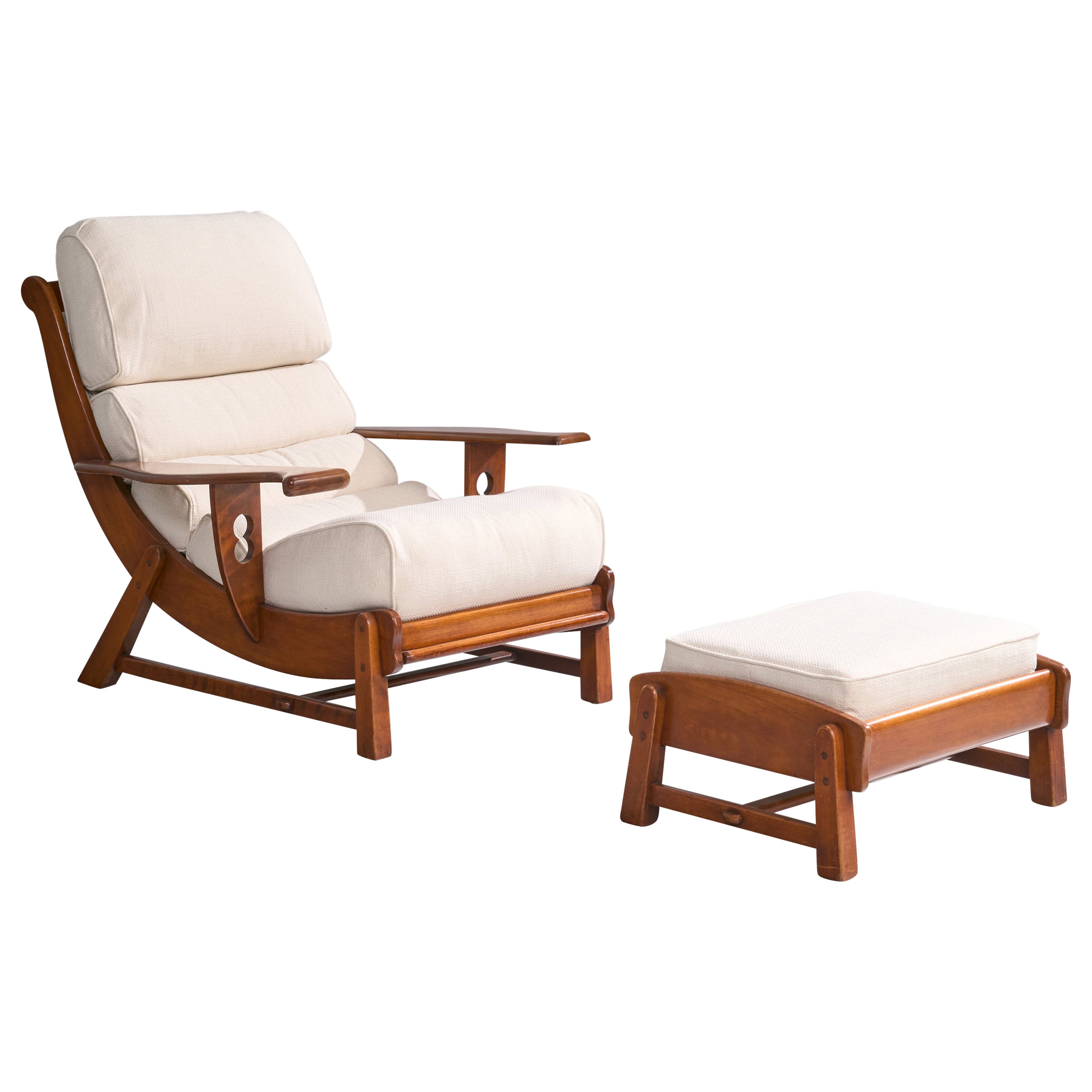When did Cushman stop making furniture?
