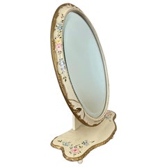 Vanity provinciale française vintage, miroir inclinable peint à la main et plateau de table ovale à fleurs