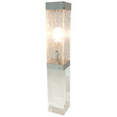 Moderne italienische Mid-Century-Tischlampe aus Lucite, Design 1970er Jahre