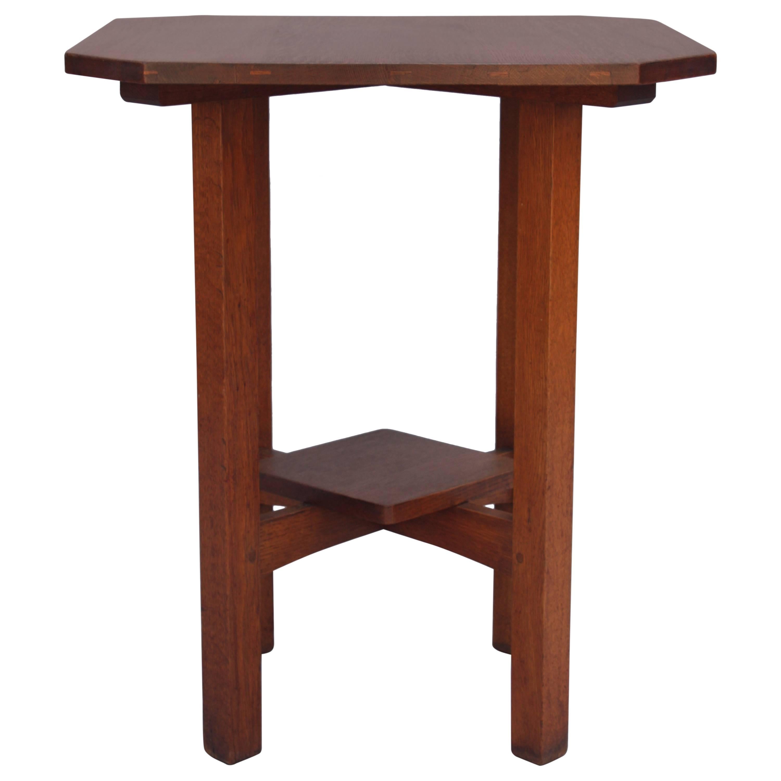 1910 L. & J.G. Stickley Clip Corner Table  For Sale