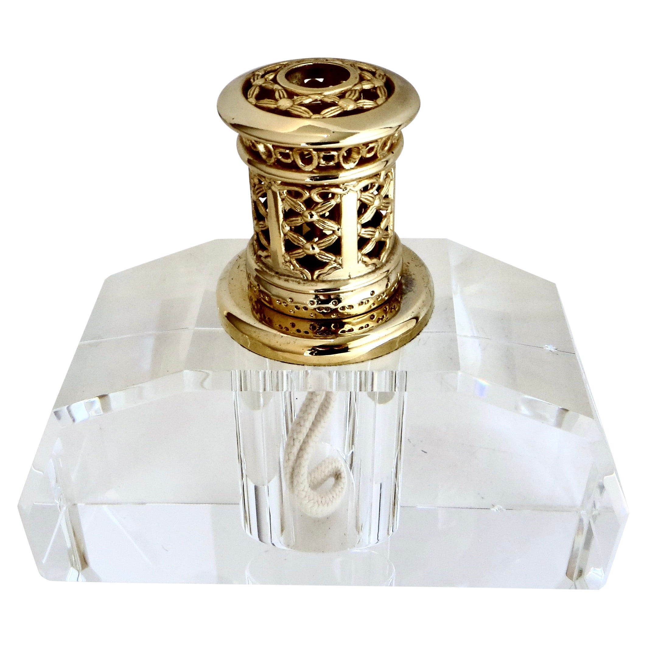 French Post-War Large Size Fine Quality Cut Glass Fragrance Diffuser Circa 1946