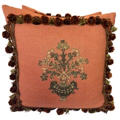 Paar Metallic & Chenille applizierte Kissen aus dem 19.