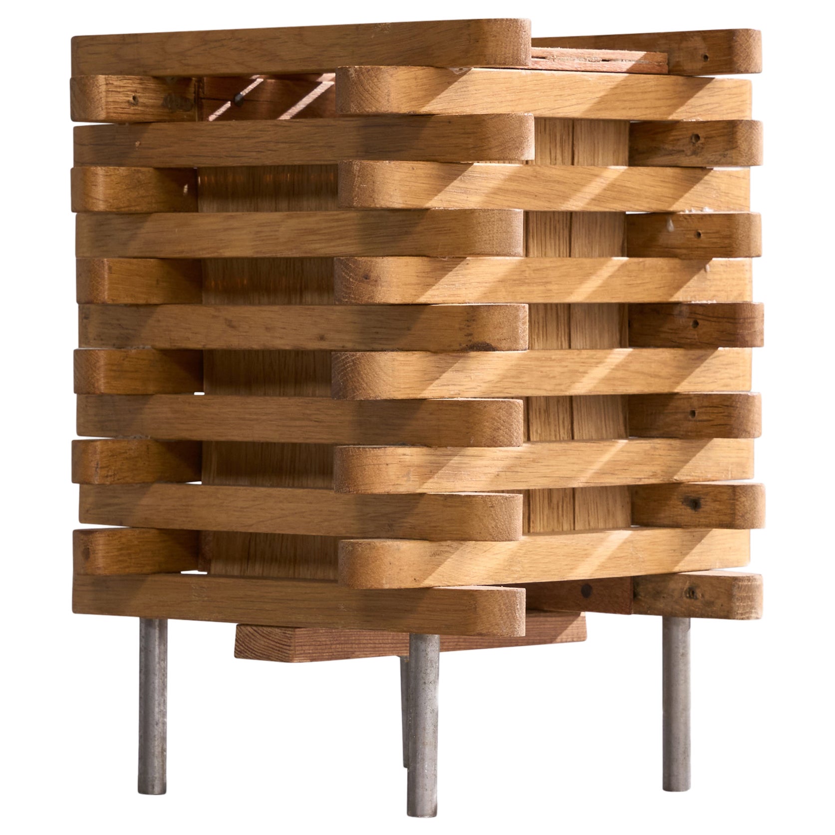 Lampada da tavolo di design svedese, Oak, metallo, Svezia, anni '70