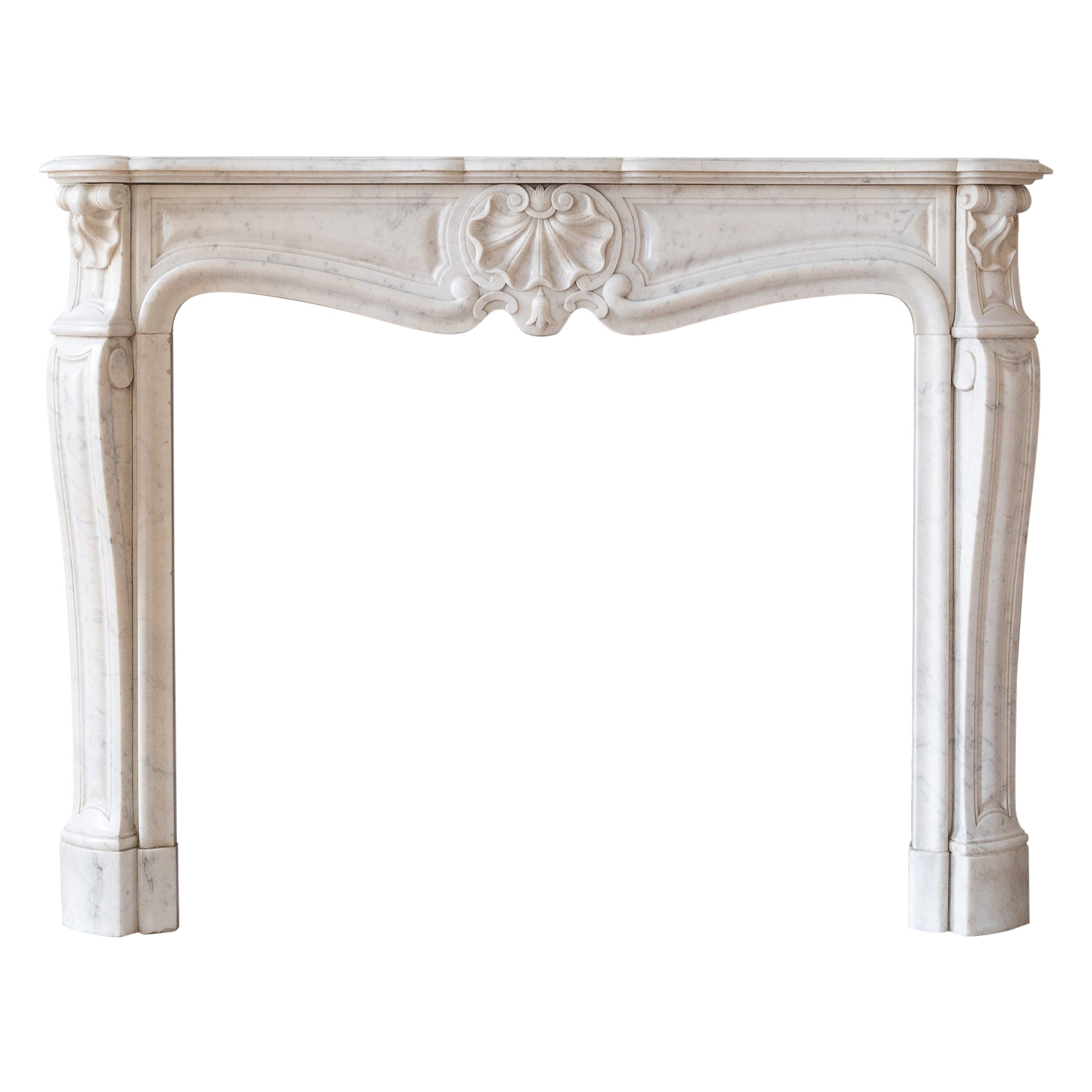 Kamin im Louis-XV-Stil des neunzehnten Jahrhunderts