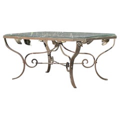 Table basse vintage Regency patinée Vine