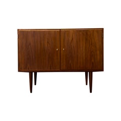 Sideboard aus Teakholz
