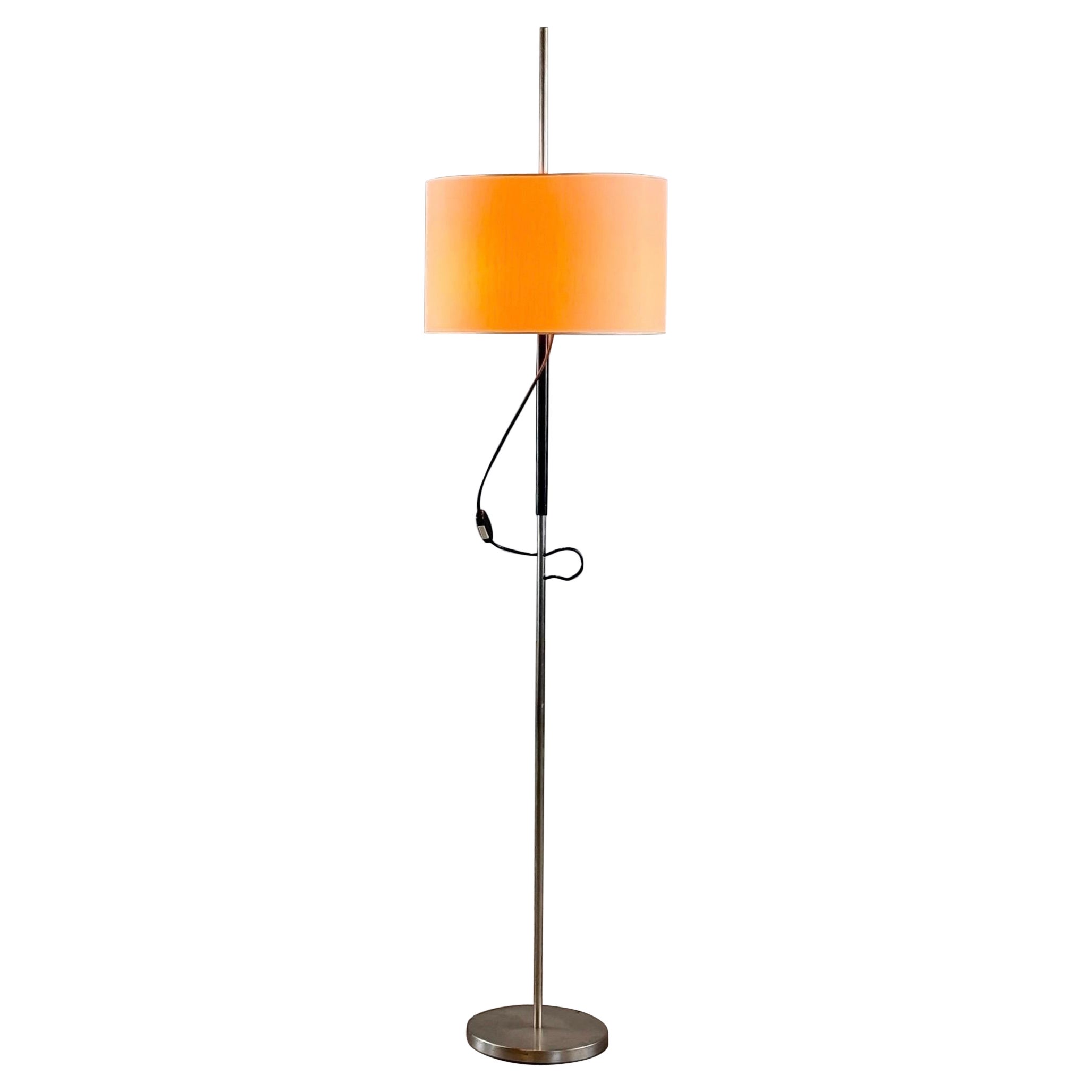Rare "380" Floor Lamp by Giuseppe Ostuni & Renato Forti for Oluce, Italy, 1960s For Sale