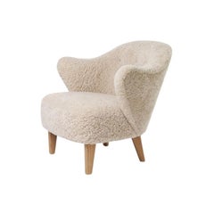 Sedia lounge Ingeborg, pelle di pecora M/quercia naturale, di Flemming Lassen per Audo