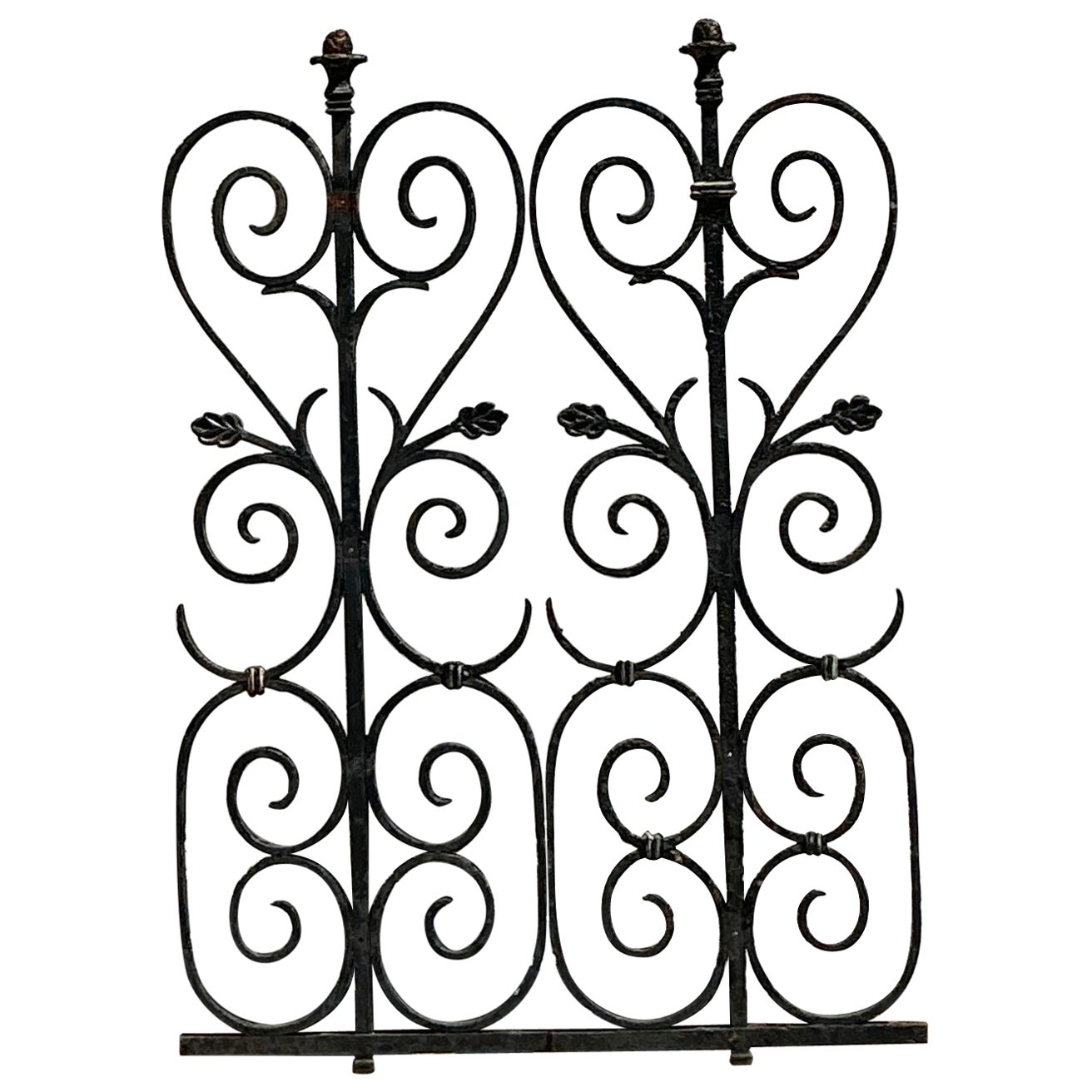 Grate in ferro battuto d'epoca Regency - Una coppia in vendita