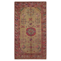 Vintage Samarkand Rug in Beige and Red with Geometric Medallion - Rug & Kilim