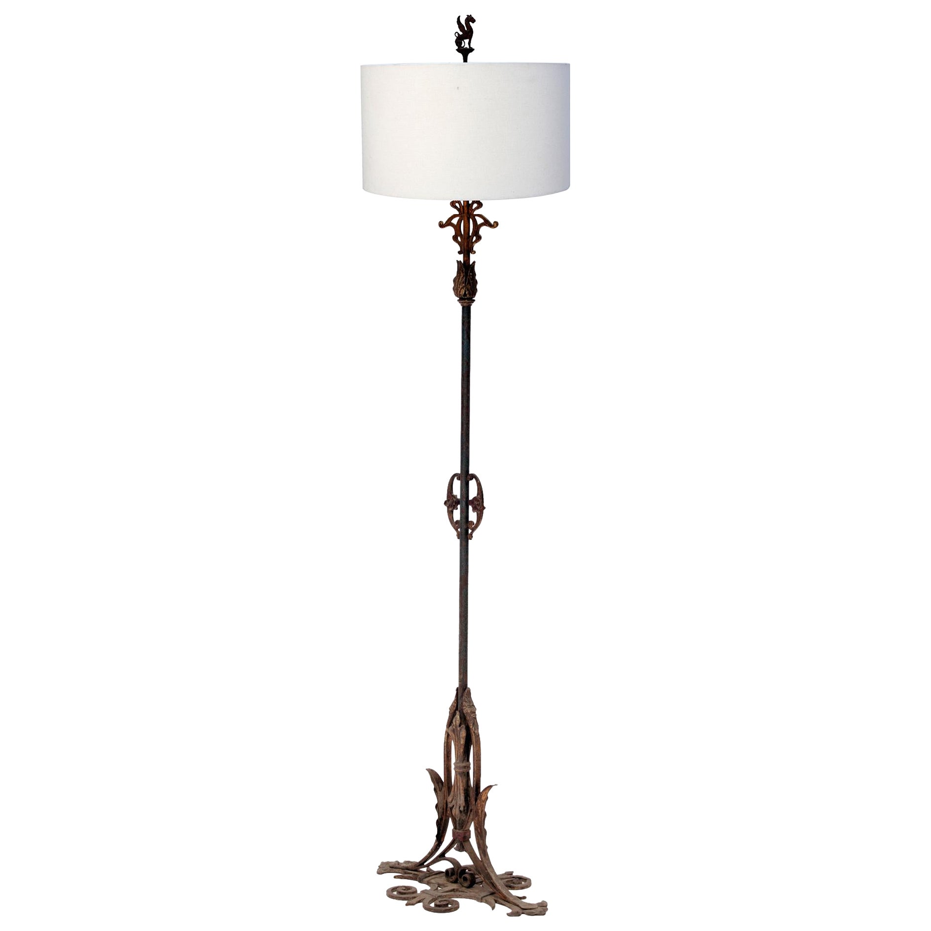 Art Nouveau Lampada da terra Art Noveau in bronzo e ferro con paralume in lino in vendita