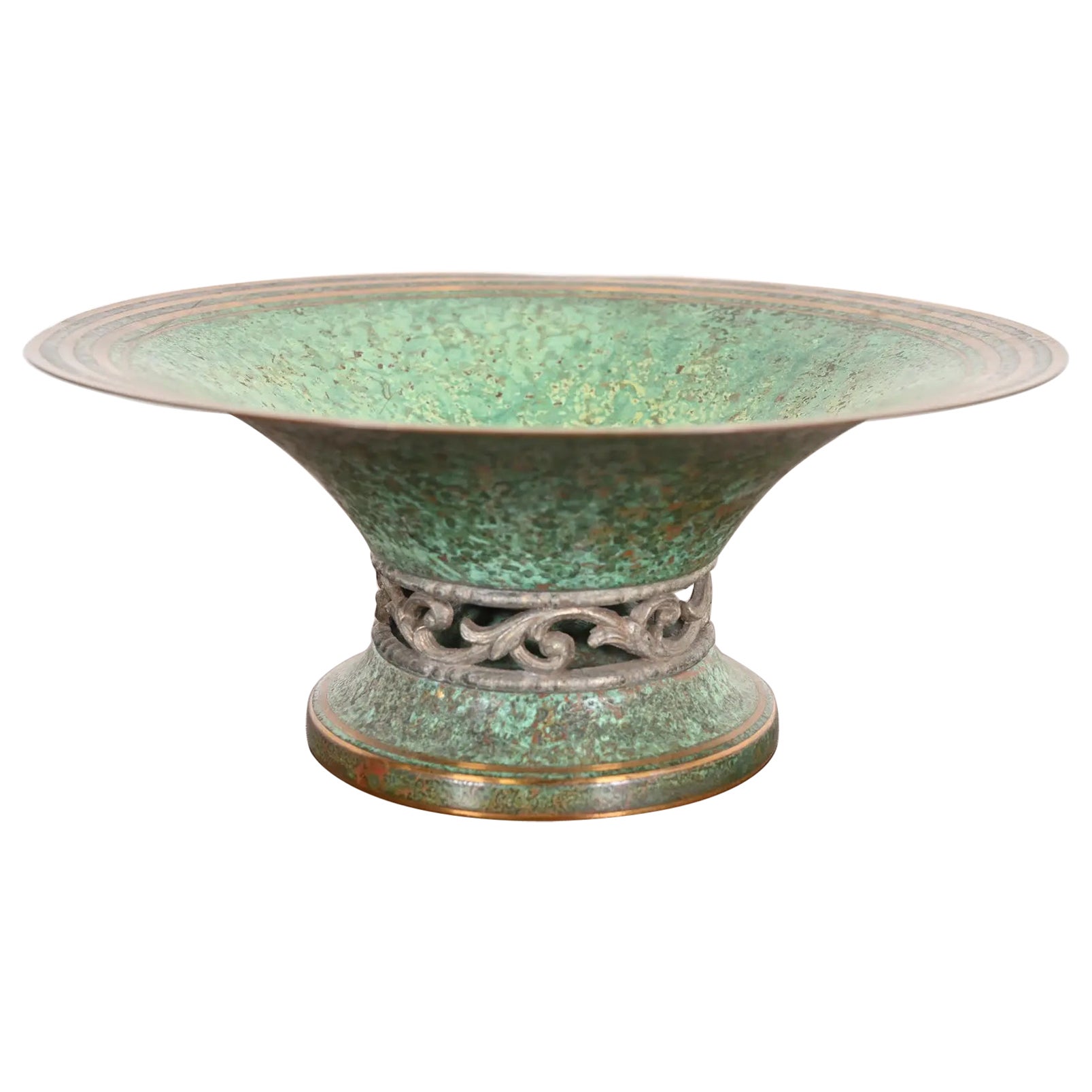 Carl Sorensen Art Deco Verdigris Bronze Footed Centerpiece Bowl or Fruit Bowl en vente
