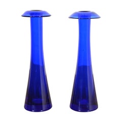 Elsa Peretti for Tiffany & Co. Pareja de candeleros de cristal de Murano azul cobalto