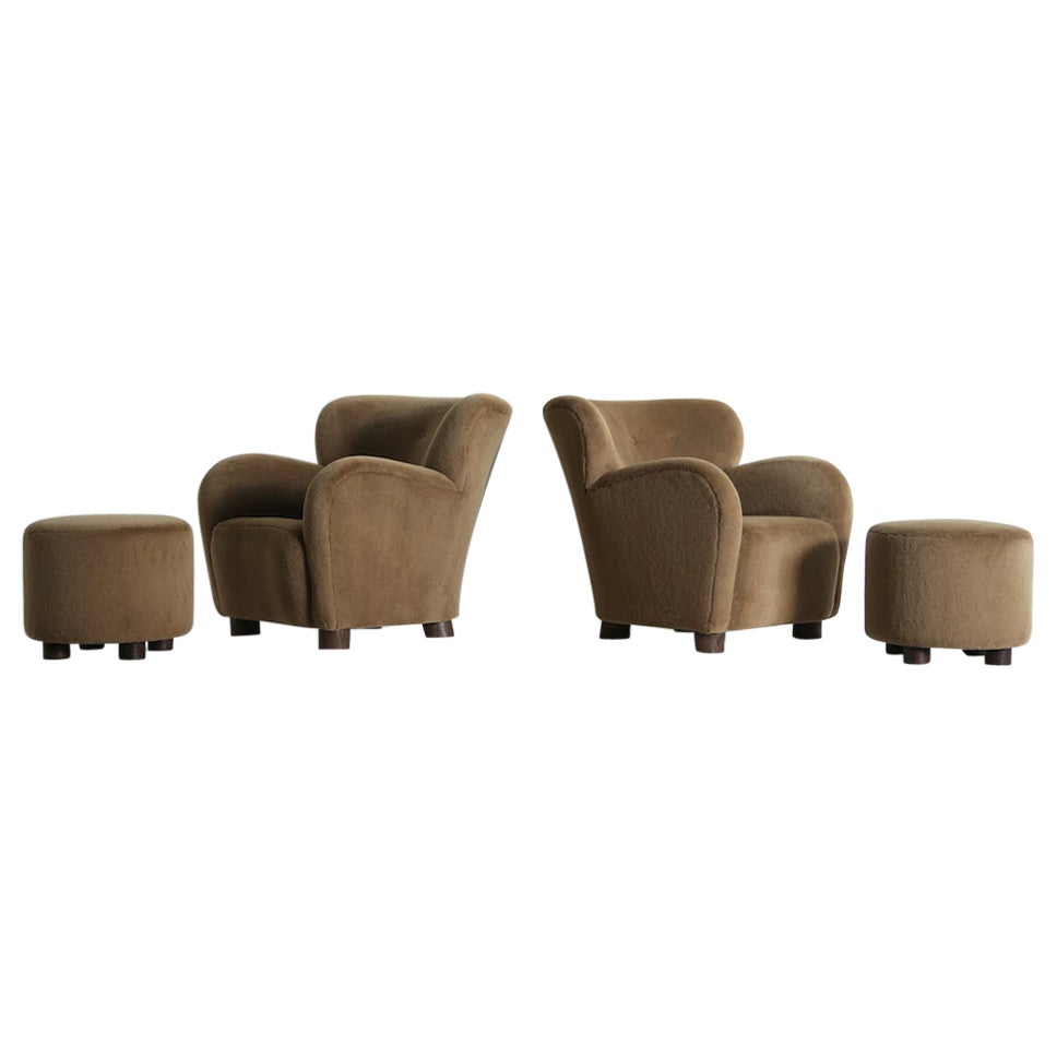 Pair of Lounge Chairs / Armchairs and Ottomans, Upholstered in Pure Alpaca