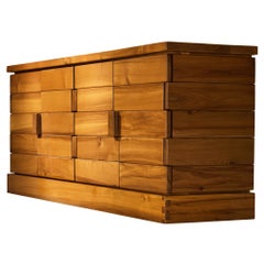 Buffet Maison Regain en orme massif