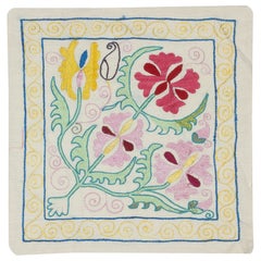 Housse de coussin en broderie de soie 19 "x19". Taie d'oreiller faite à la main. Oreiller en dentelle colorée