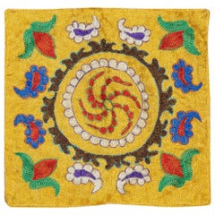 Housse de coussin en broderie de soie 15 "x16". Oreiller fait à la main. Coussin en dentelle de couleur jaune