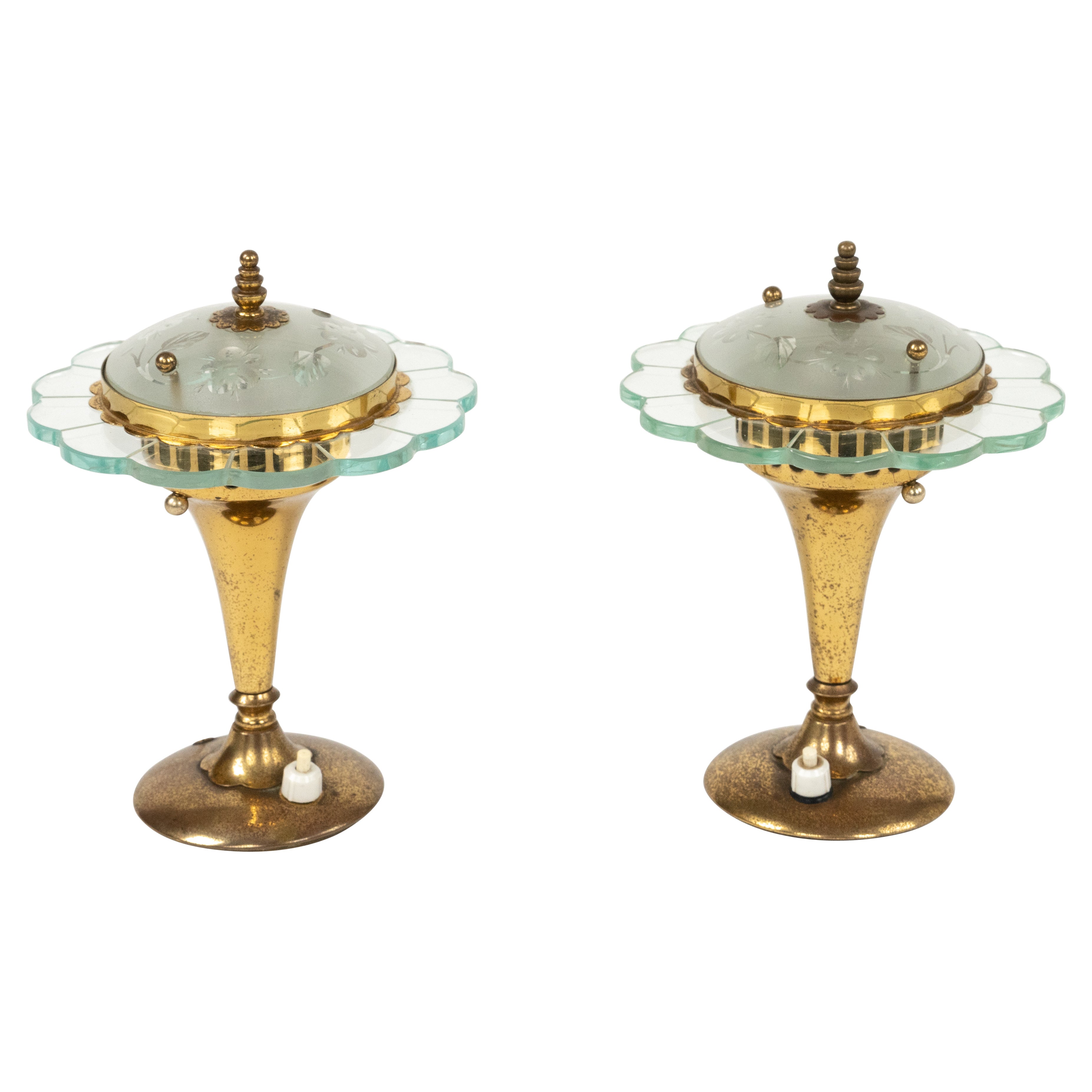 Pietro Chiesa für Fontana Arte, Paar Tischlampen aus Messing und Glas, Italien 1950er Jahre im Angebot