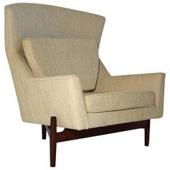 Large Modernist Jens Risom Lounge Chair