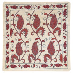 Modernes 20"x19"-Kissen mit Kissenbezug. 100% Seidenspitze-Kissen. Handbesticktes Kissen