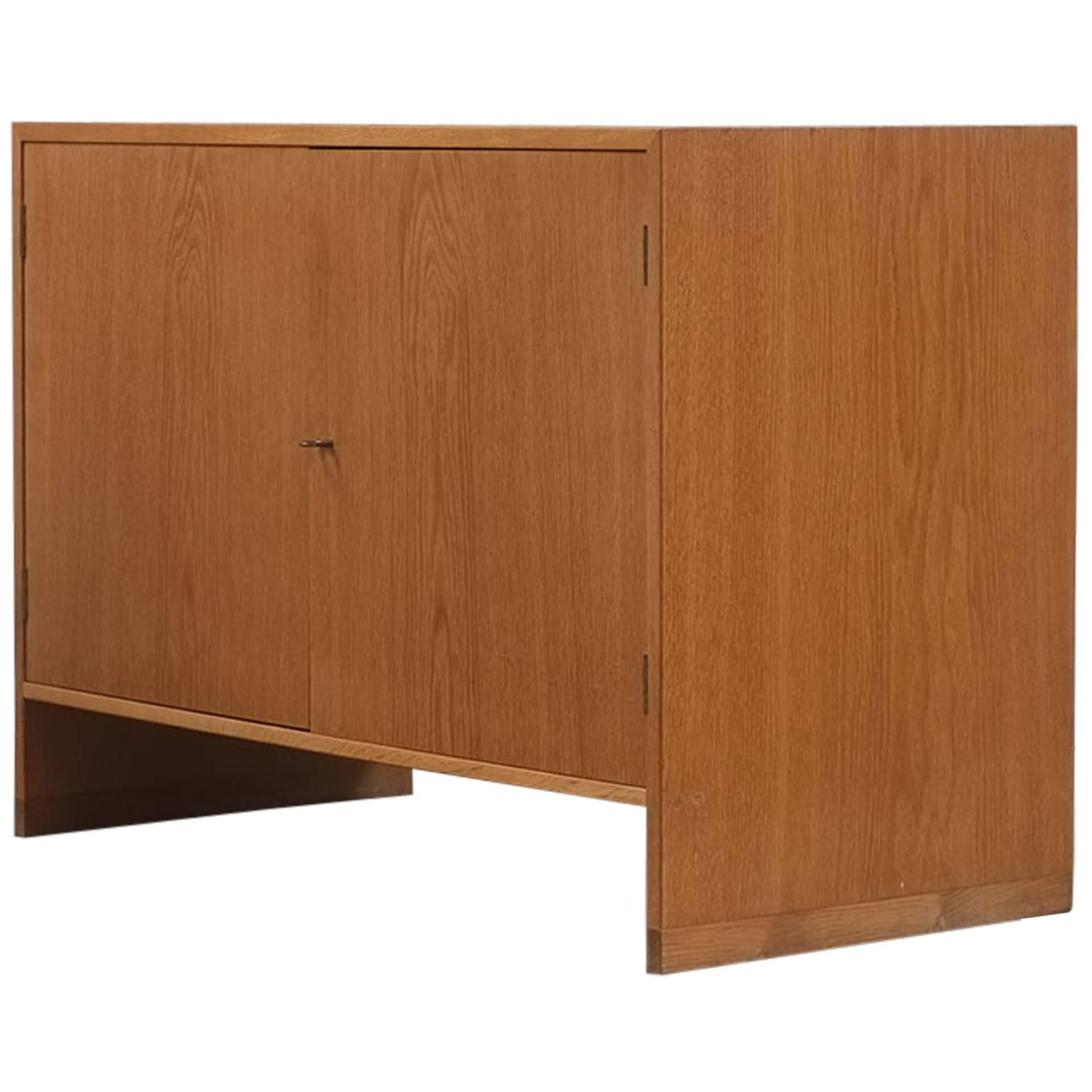 Hans Wegner Cabinet