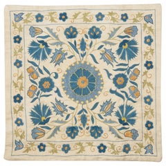 Housse de coussin en soie brodée 20 "x20". Taie d'oreiller faite à la main. Sham bleu