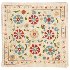 Coussin en soie brodée 20 "x20". Housse d'oreiller faite à la main. Nouveau coussin en dentelle