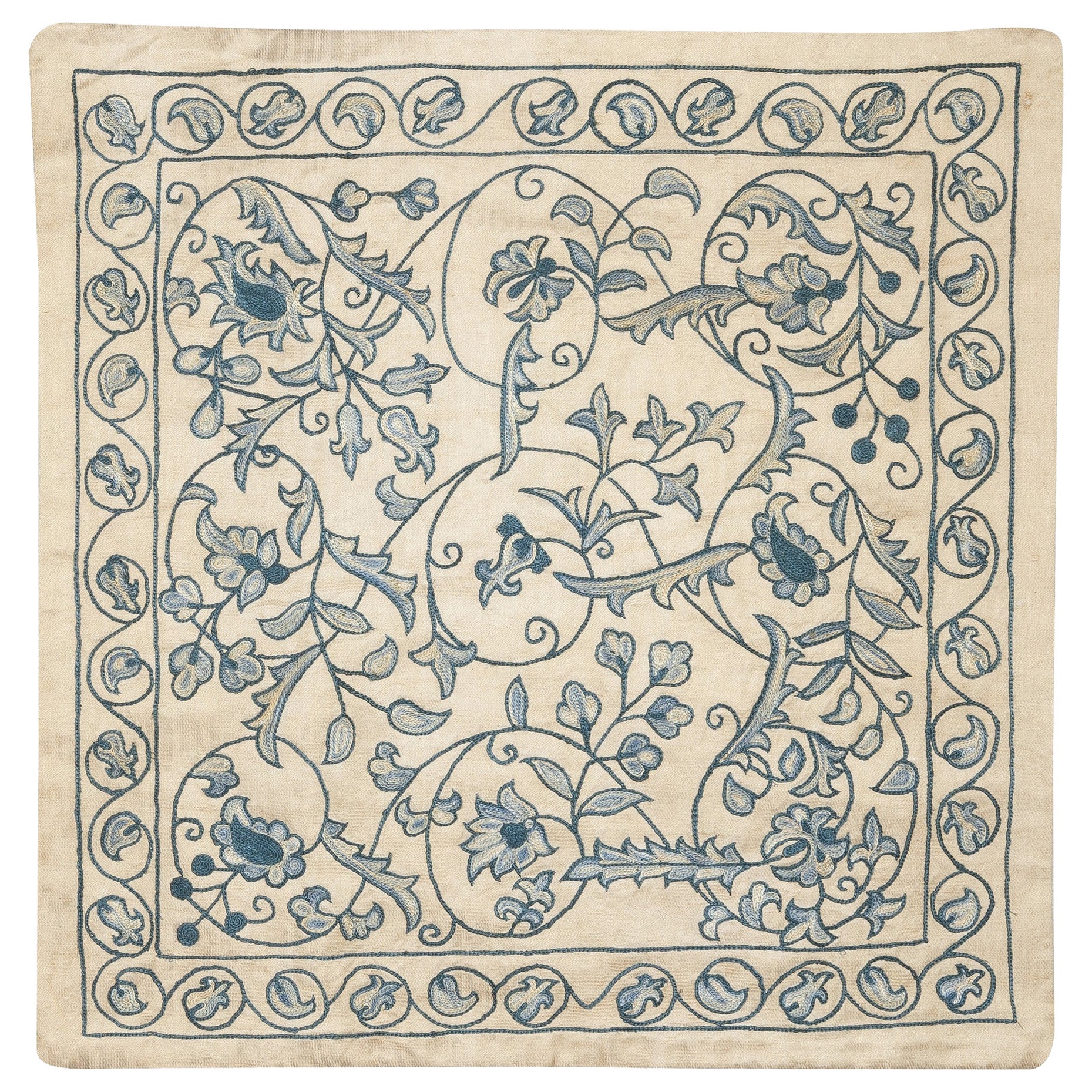Housse d'oreiller brodée 20 "x20". Décoration intérieure Boho & Chic. Housse de coussin tout en soie