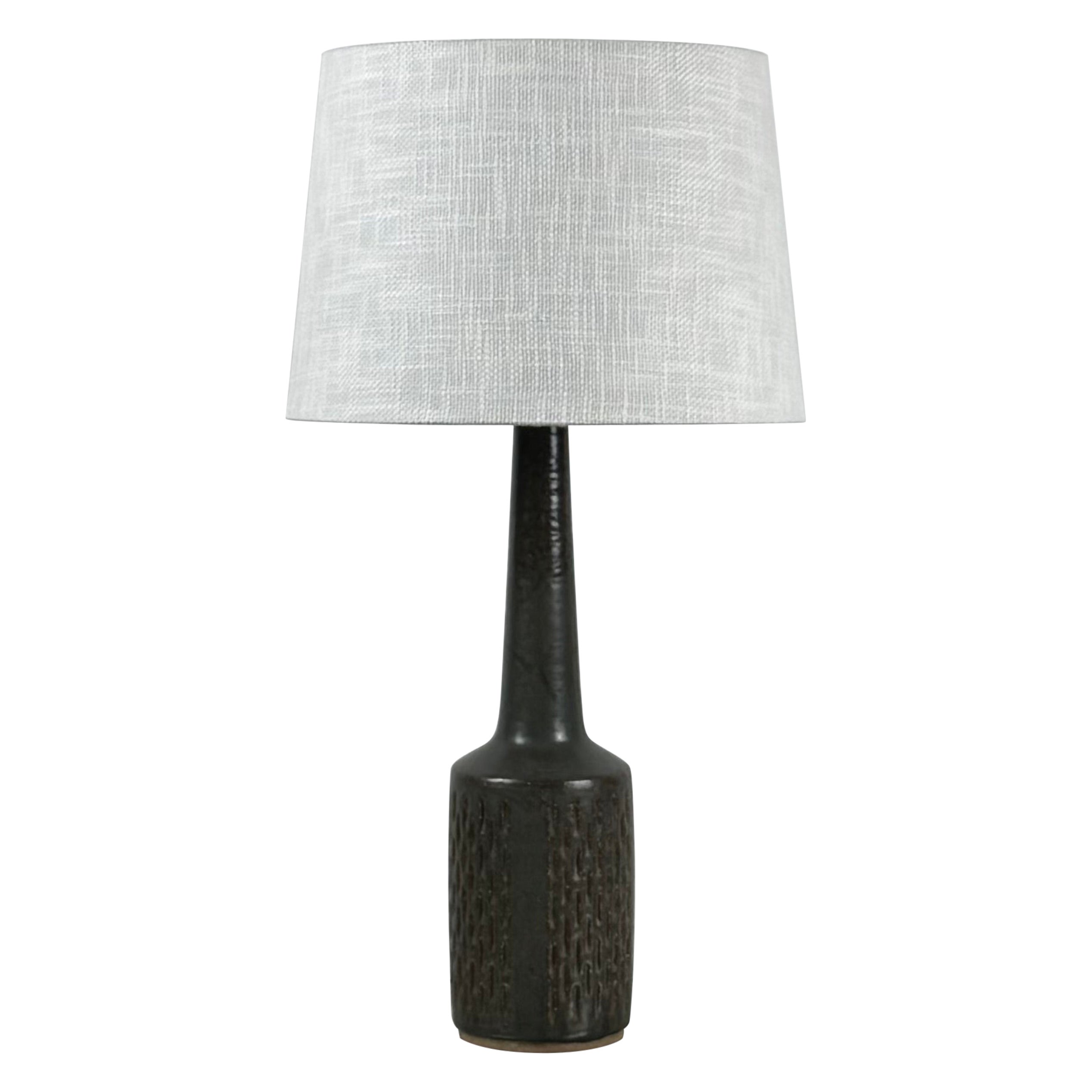 Schlanke dunkelgrüne gewölbte Keramiklampe von Per Lindemann-Schmidt für Palshus im Angebot