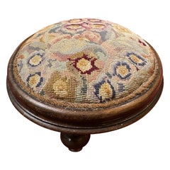 Beautiful old kneestool footstool with embroidery Biedermeier around 1820