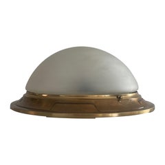 Italienische Deckenleuchte aus Glas und schwerem Messingfuß von Mod Dep Lamp Art, 1960er Jahre, Italien
