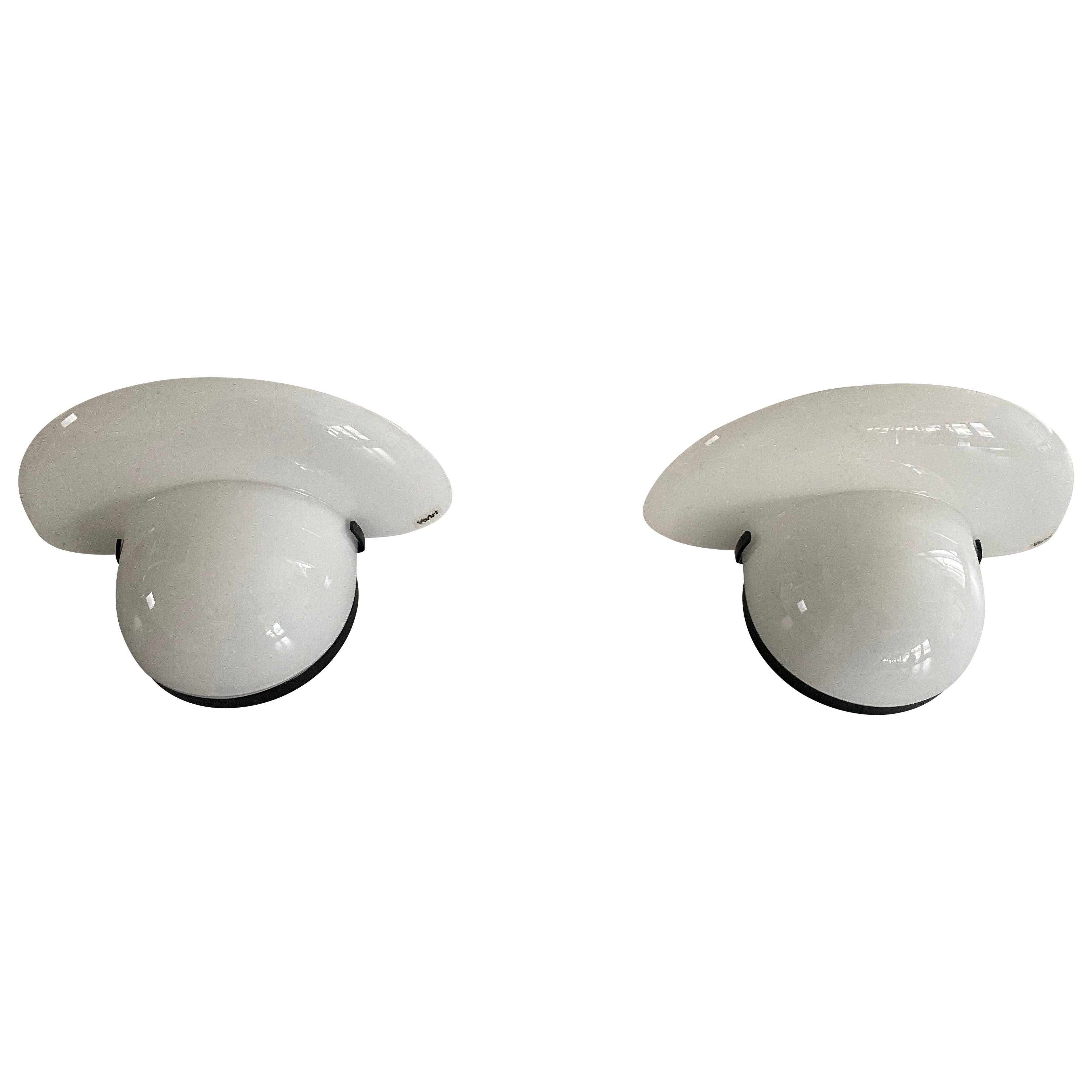 White Glass Pair of Sconces by VeArt, 1970s, Italy