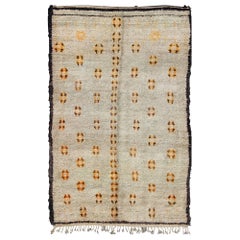 Grand tapis marocain vintage Warayne à motifs de croix méandres