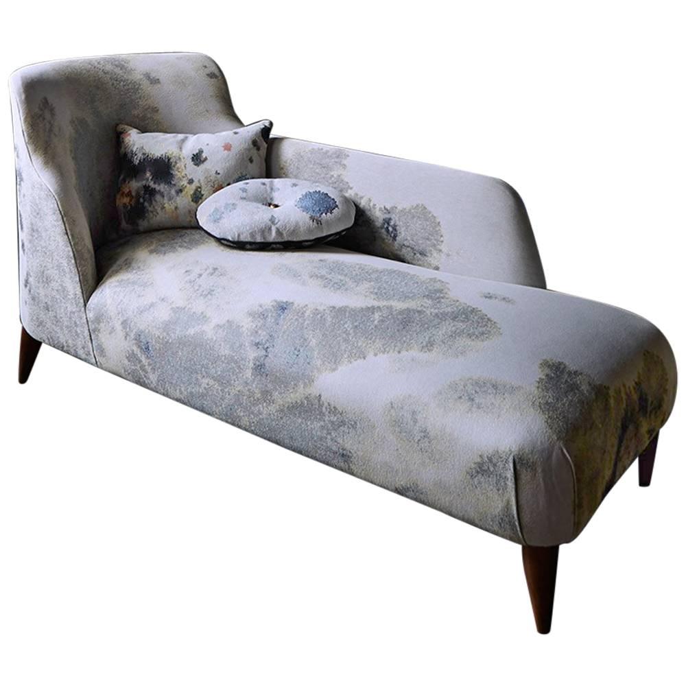 Goddard Chaise in Martyn Thompson Fabric For Sale