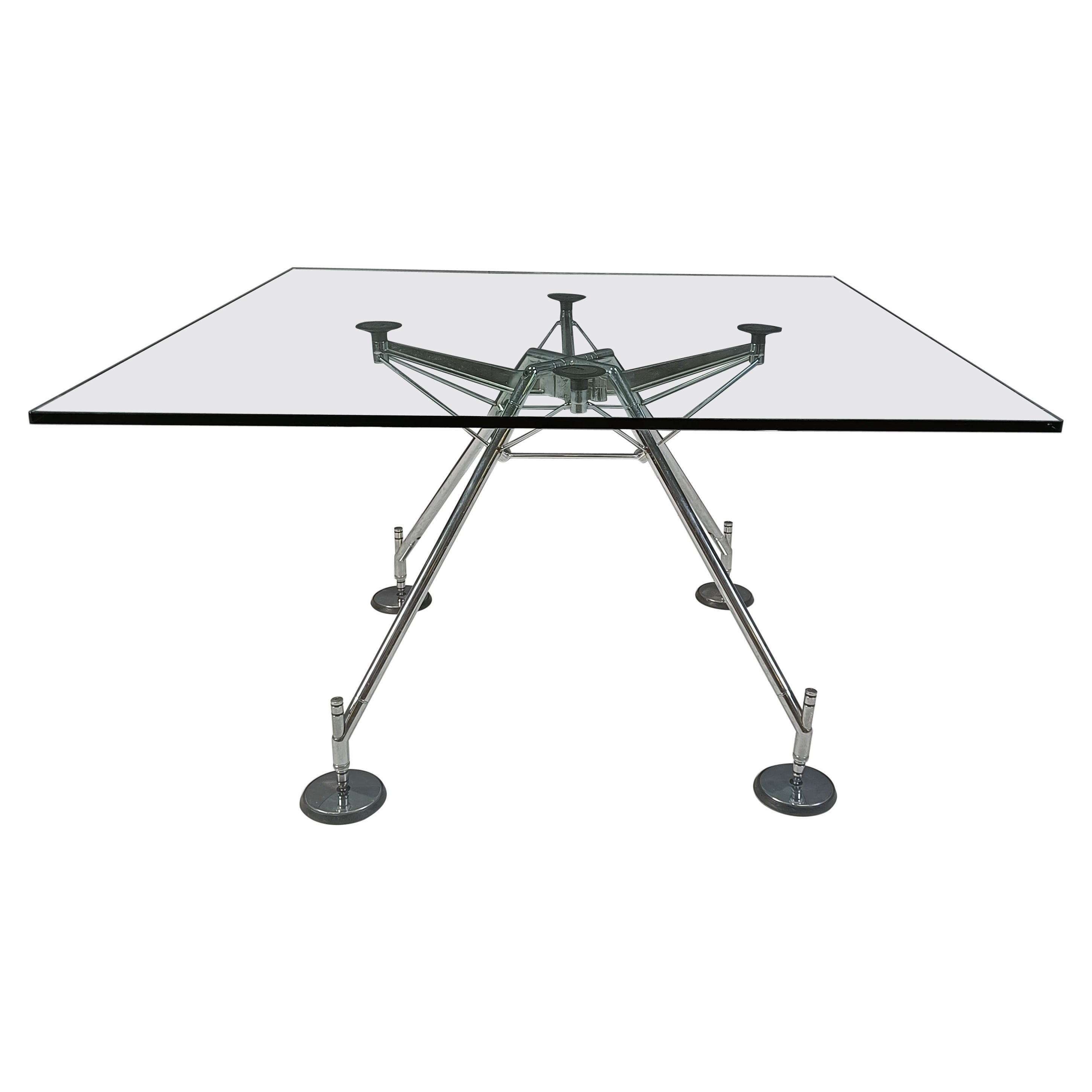Sir Norman Foster Dining Room Tables
