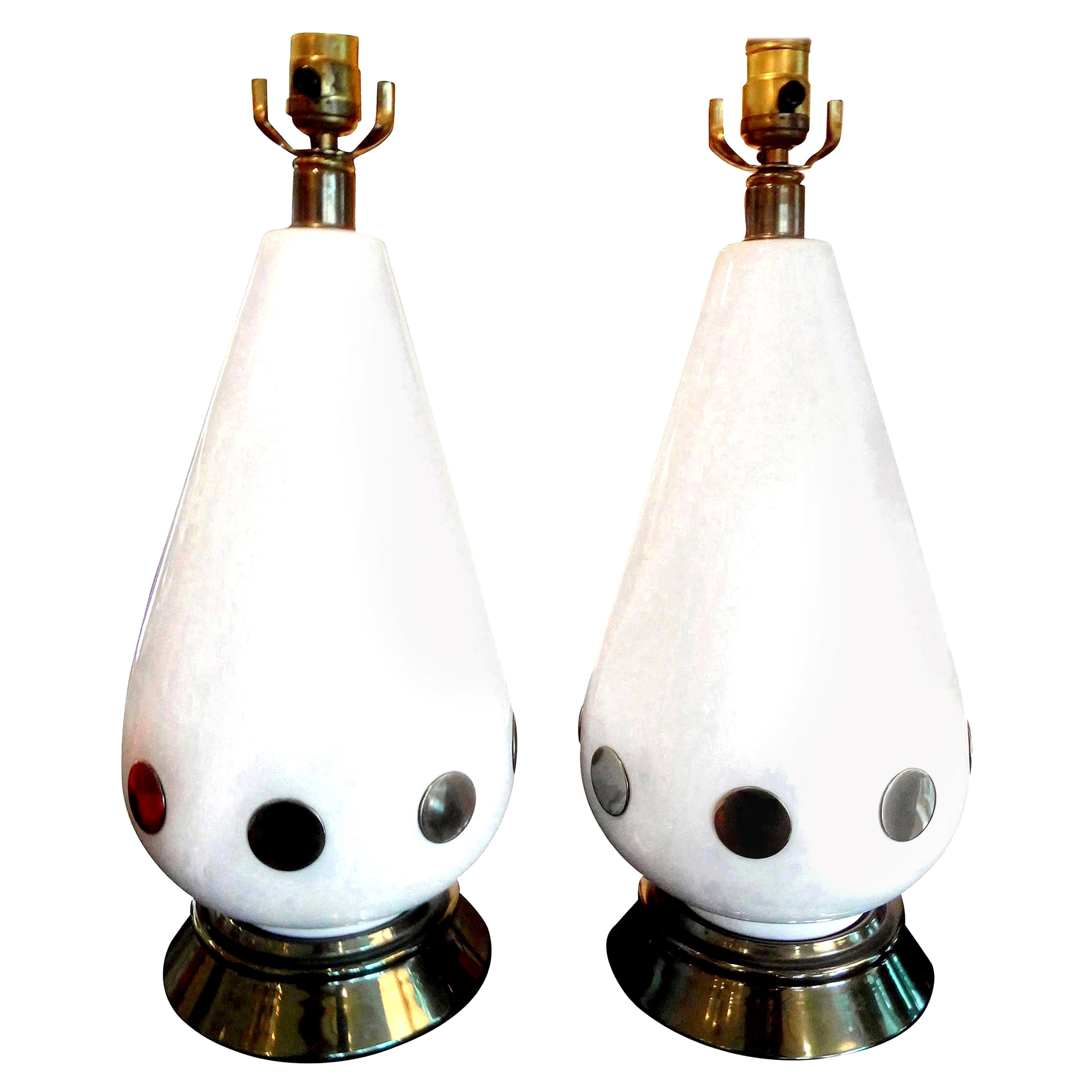 Pair of Italian Mid-Century Modern White Porcelain and Brass Lamps